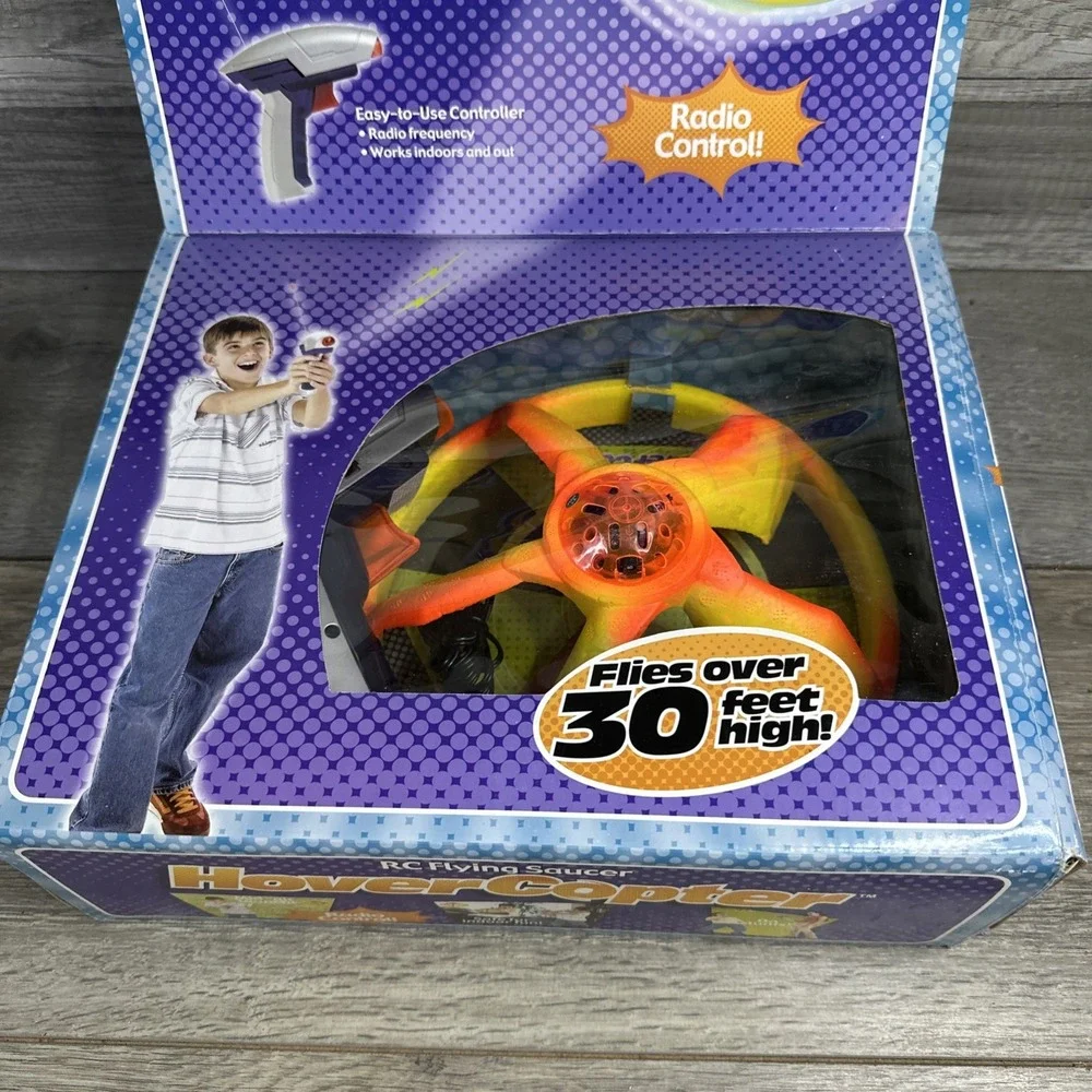 Hover Copter RC Flying Saucer Color Changing LED 30'‎ High 2004 Overbreak